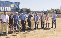 Sod breaking with Gatineau Mayor Maude Marquis-Bissonnette, accompanied by Buckingham City Councillor Edmond Leclerc and the Forum group team (August 12, 2025). Photo: Courtesy of Edmond Leclerc.