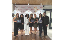 Finalistes du Gala Excelor dans la catégorie Initiative Touristique (De gauche à droite) : Corporation plein air de la Lièvre, FMG-Festival de montgolfières de Gatineau et Terre & Neige (17 septembre 2025). Photo : Gracieuseté de la Chambre de commerce de Gatineau