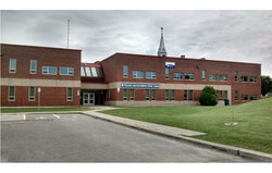 Outaouais and Pontiac high schools continue to underperform in Quebec's 2025 rankings, though École secondaire des Lacs in La Pêche stood out with one of the province's strongest gains. Photo: Courtesy of the Municipality of La Pêche
