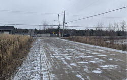 A head-on collision at the intersection of Lorrain Boulevard and Valiquette Road in Gatineau resulted in one fatality and one serious injury.