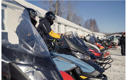 The Quebec government is investing nearly $266,000 in Outaouais snowmobile clubs to support trail maintenance, improve rider safety, and strengthen winter tourism as part of a provincewide $8.2 million initiative for the 2025–26 season. Photo: Courtesy of the FCMQ Facebook page