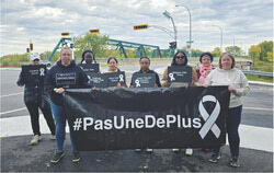 Maison d'INGRID and supporting organizations gathered beside Gatineau's Parc Mémoire d'Elles on October 7 in response to the death of Monique Thibault Poirier, a 77-year-old Laval woman whose death is the 19th suspected femicide in Quebec this year. Photo: Tashi Farmilo